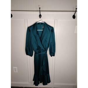 Adrianna Papell Emerald Green Dress Women’s Size 10 Elegant Formal